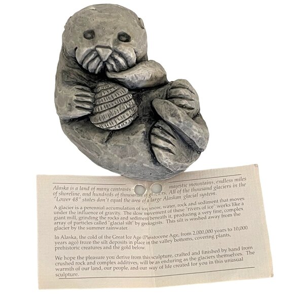 Sea Otter Alaska Glacial Ice Age Sculpture Floating Ocean Sea Shell Handcrafted - Picture 3 of 9